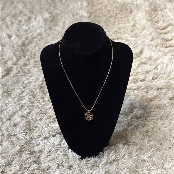Dior Jewelry - Elegant Christian Dior Pendant Necklace